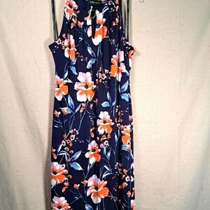 Ivanka Trump Women's Blue Pink White Floral Slimming Shift Dress Size Medium